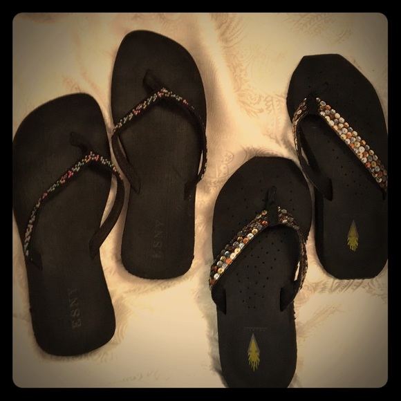 esny flip flops